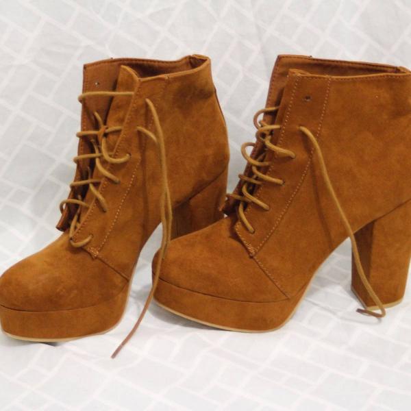 ankle boots