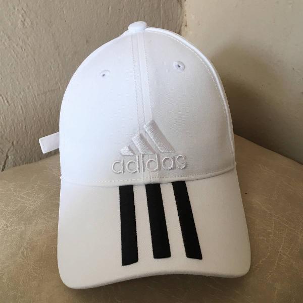 boné adidas branco