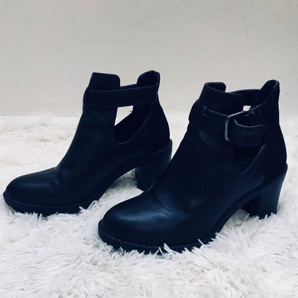 bota zara cut out