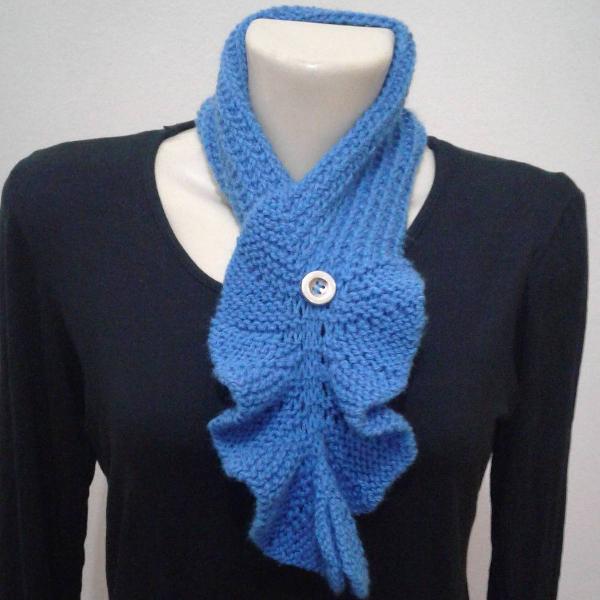 cachecol flor azul em tricô