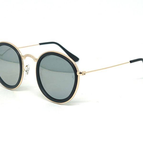 culos de sol ray-ban dourado e preto