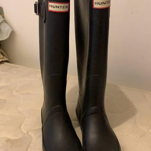 galocha hunter preta