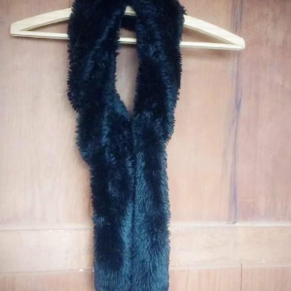 lindo cachecol pelúcia preto!!