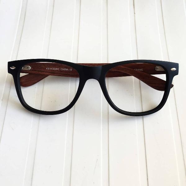 oculos gatinho madeira