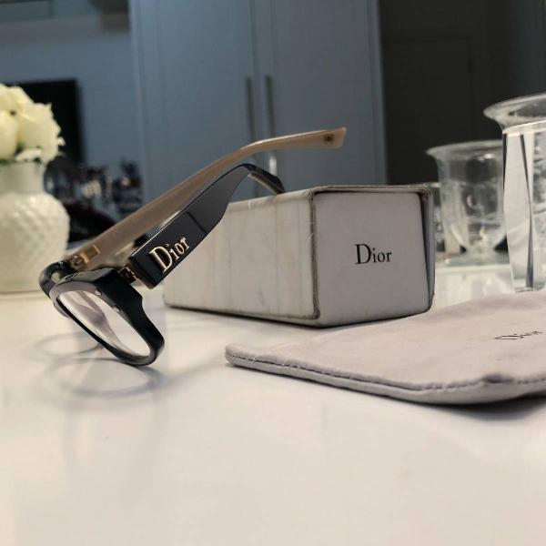 oculosde grau dior original