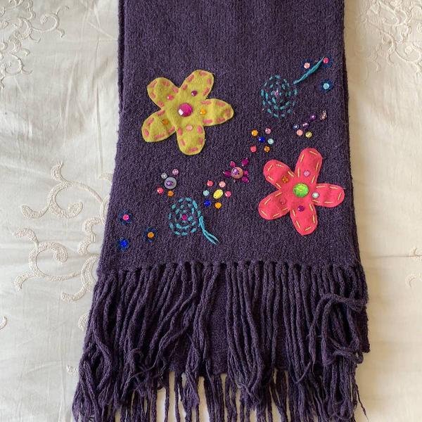 pashmina / xale de tricot bordado a mão