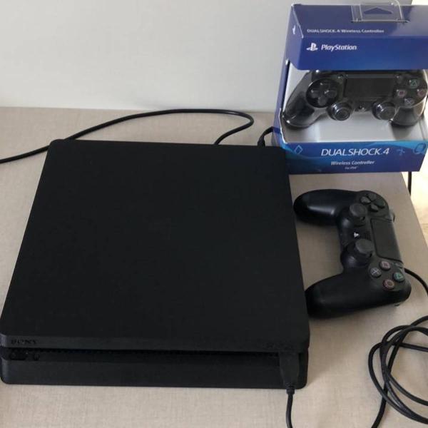 ps4 slim vídeo game