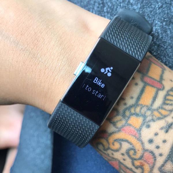 relógio fitbit charge 2