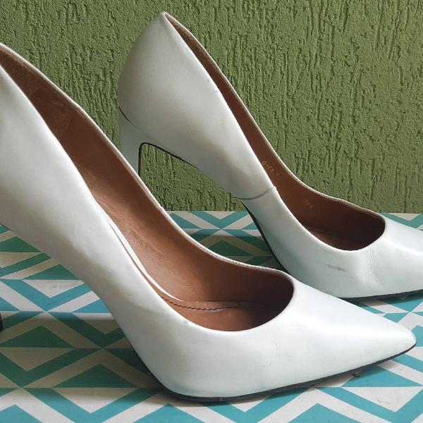 scarpin branco santa lolla