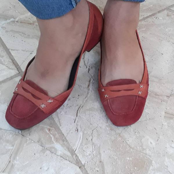 slip on arezzo em camurça