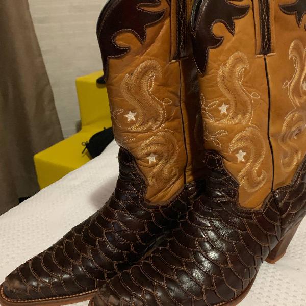 western boots em couro avestruz