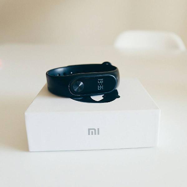 xiaomi mi band 2