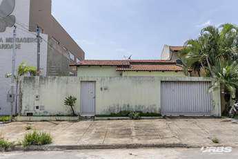 Casa com 3 quartos à venda no bairro Anhangüera, 243m²