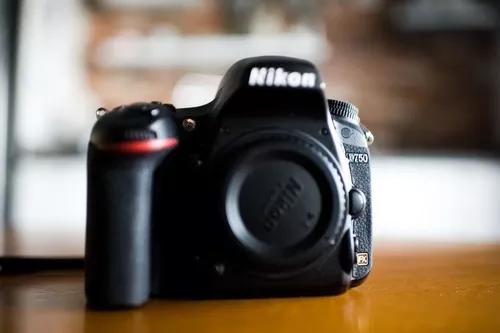 Nikon D750 - Impecável - Alça Nova