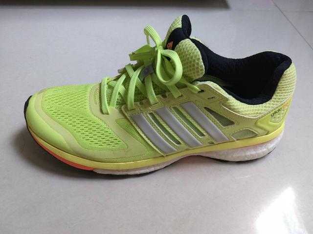 Tenis Adidas Glide Boost feminino n° 37