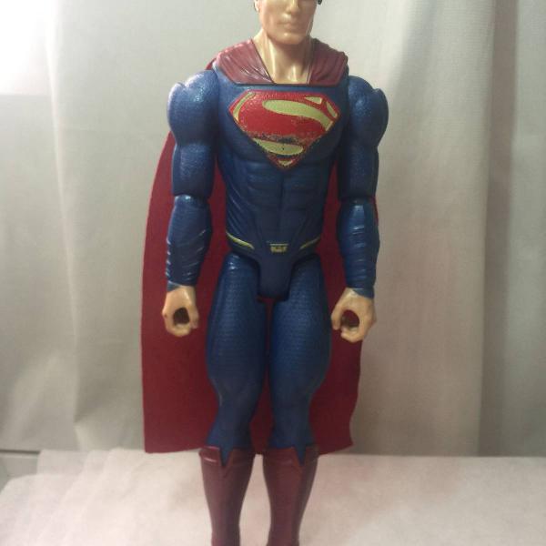 boneco de herois cada um 35,00