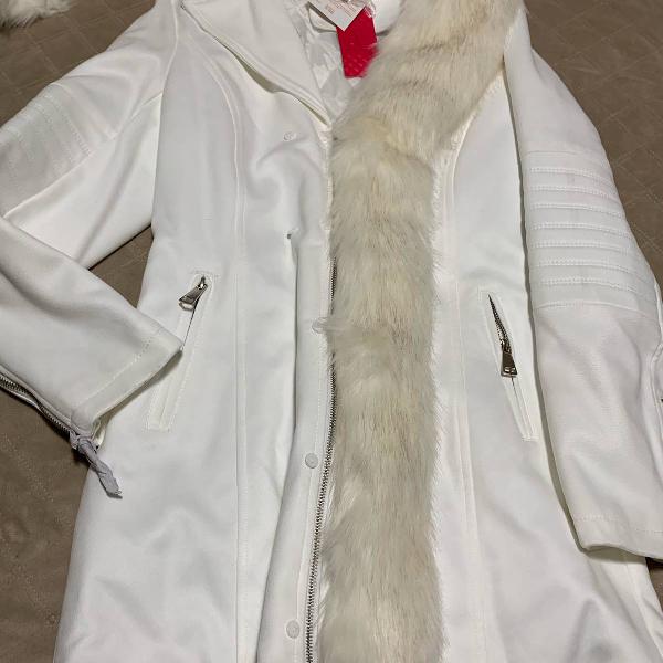 casaco branco em chamois forrado.