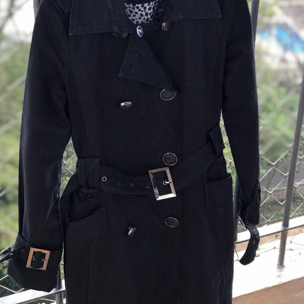 casaco trench preto( marca italiana)
