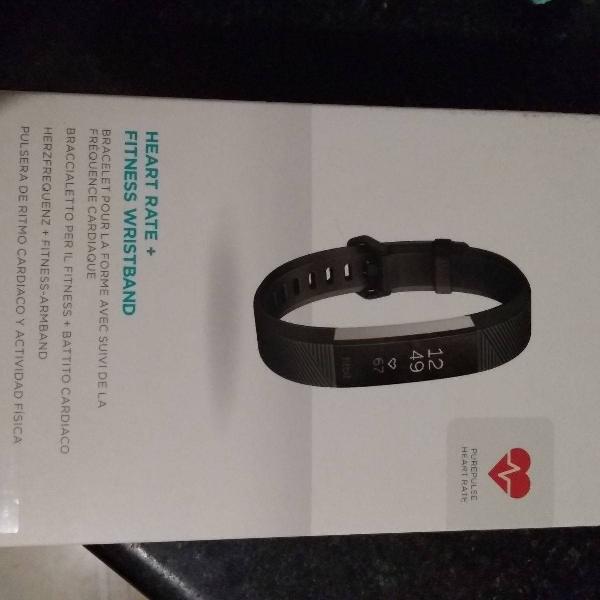 fitbit alta hr