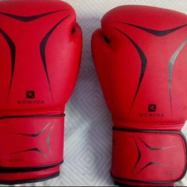 luva de muay Thai, kickboxing e boxe.