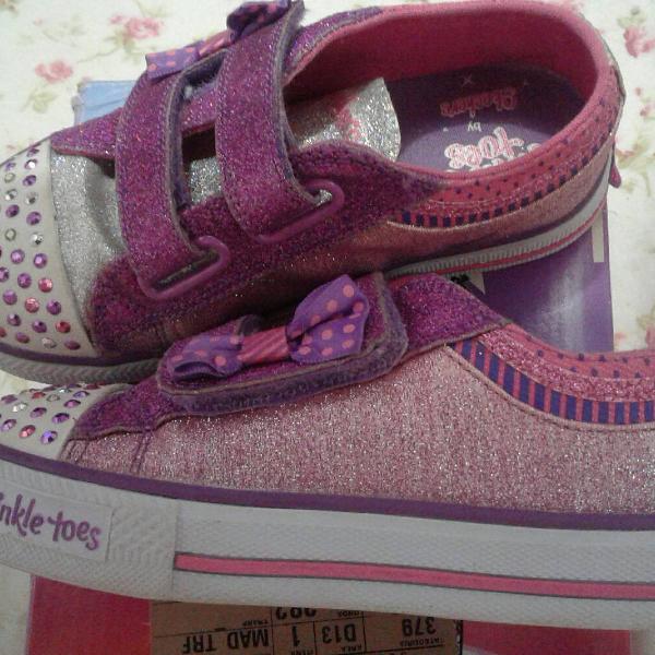 tênis infantil skechers twinkle toes pink/purple com luzes