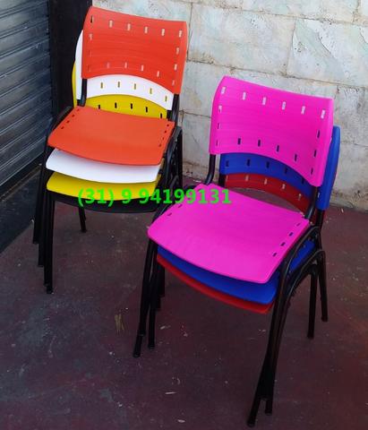 Cadeiras Coloridas - Frete Gratis - Novas