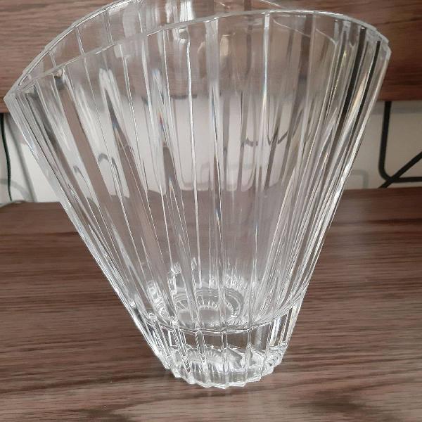 Lindo vaso de cristal