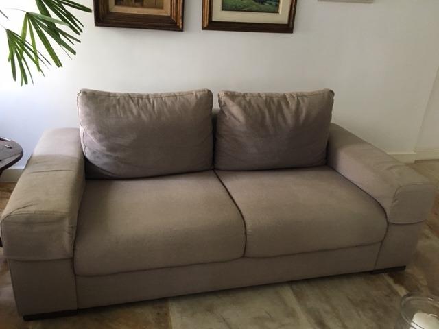 Sofa de 2 lugares