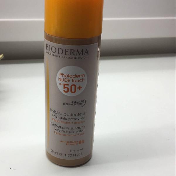 base protetor bioderma