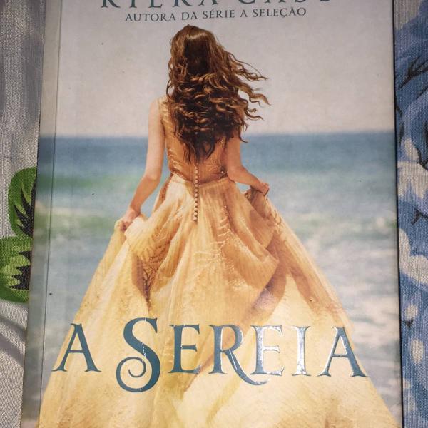 livro: a sereia -kiera cass