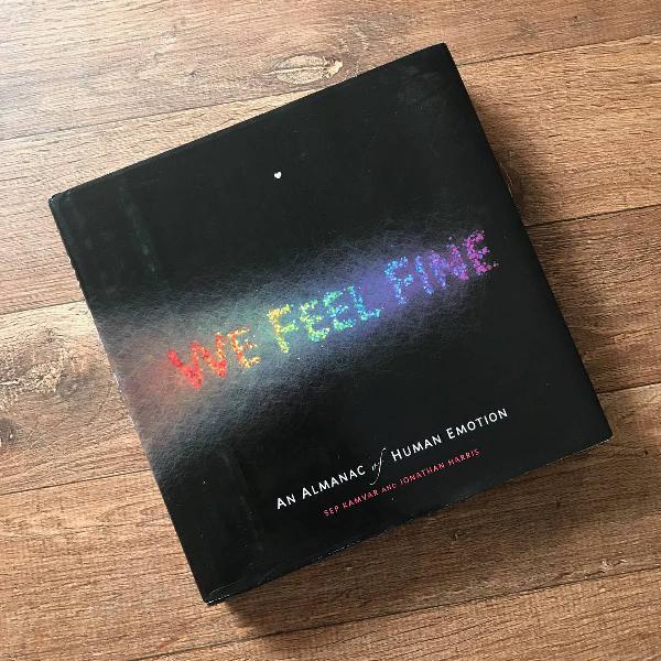 livro we feel fine: an almanac of human emotion