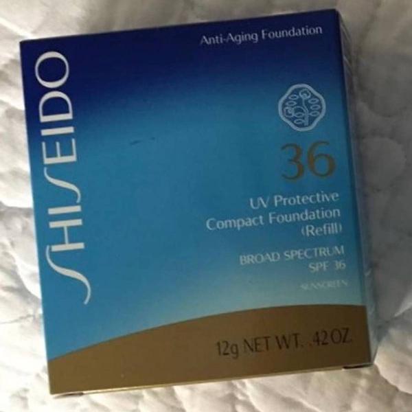 pó compacto shiseido