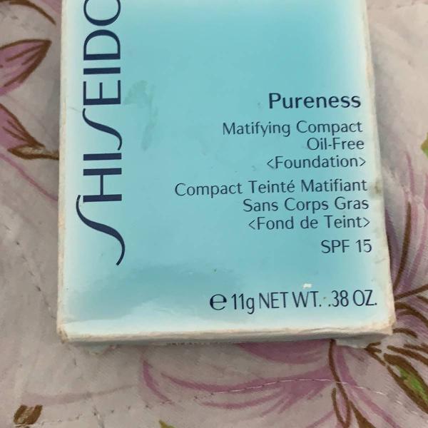 pó pureness shiseido natural ivory 30