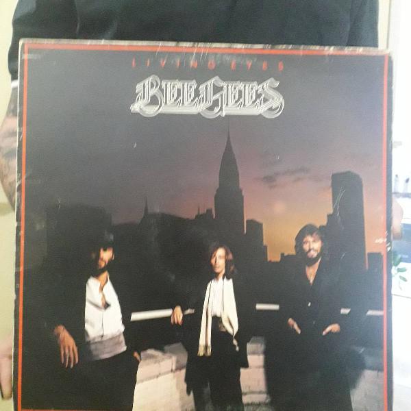 vinil beegees