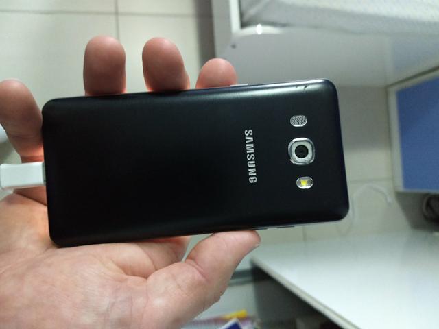 Celular Samsung J5 Metal