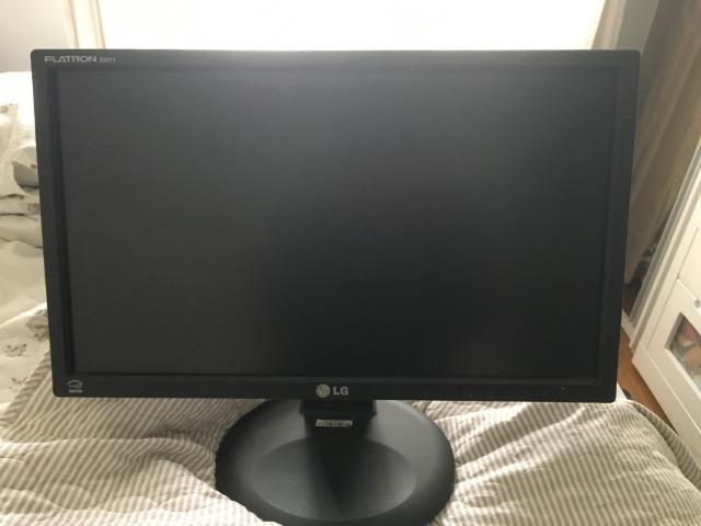 Monitor Lg Flatron Ep-bn Tela 20 Semi-novo