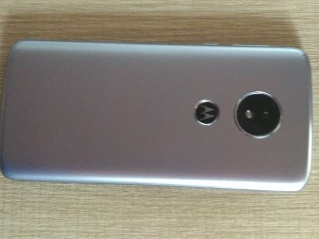 Moto E5 Platinum