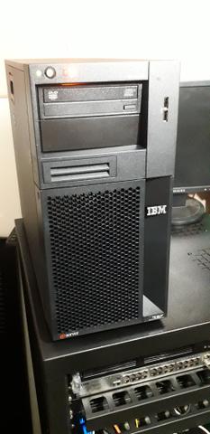Servidor IBM xseries 206n