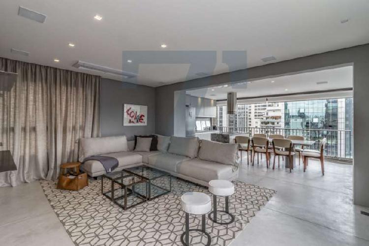 Apartamento com 1 Quarto à Venda, 138 m² por R$ 3.000.000