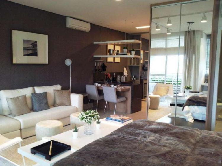 Apartamento com 1 Quarto à Venda, 45 m² por R$ 278.000