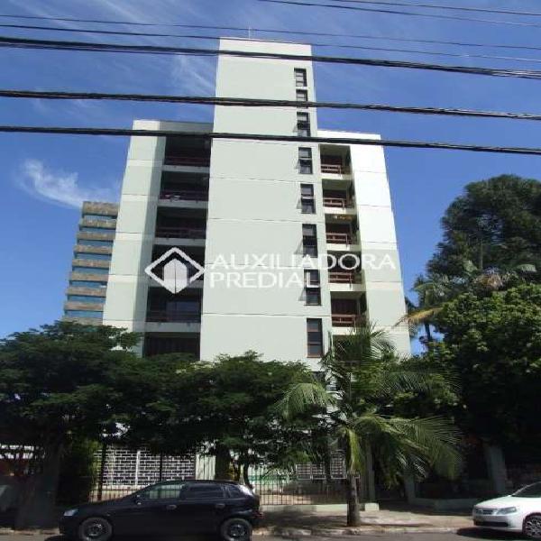 Apartamento com 1 Quarto para Alugar, 37 m² por R$ 650/Mês