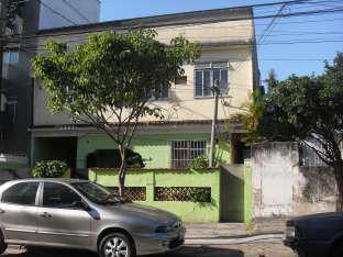 Apartamento com 1 Quarto para Alugar, 43 m² por R$ 800/Mês