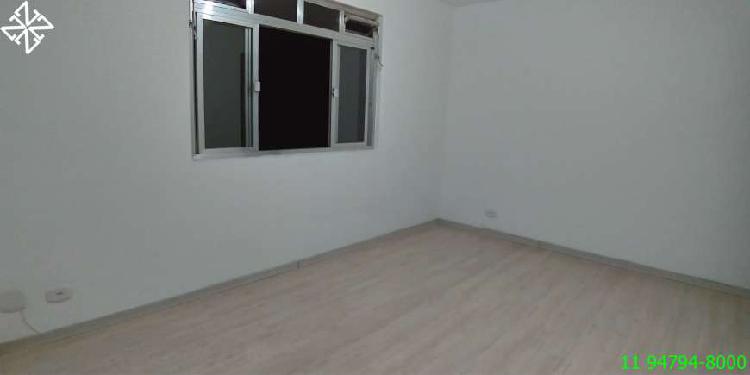 Apartamento com 1 Quarto para Alugar, 45 m² por R$
