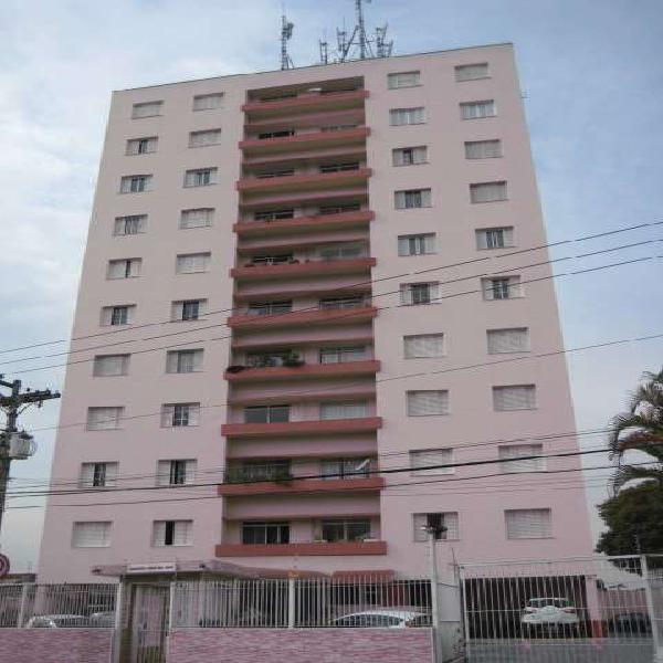 Apartamento com 1 Quarto para Alugar, 50 m² por R$ 850/Mês