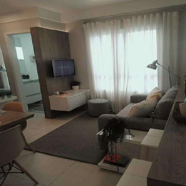 Apartamento com 2 Quartos à Venda, 41 m² por R$ 149.900