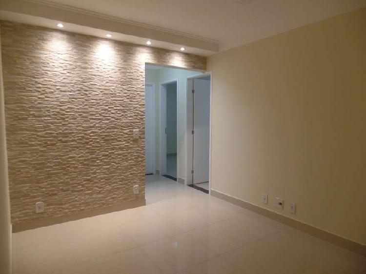 Apartamento com 2 Quartos à Venda, 45 m² por R$ 249.500