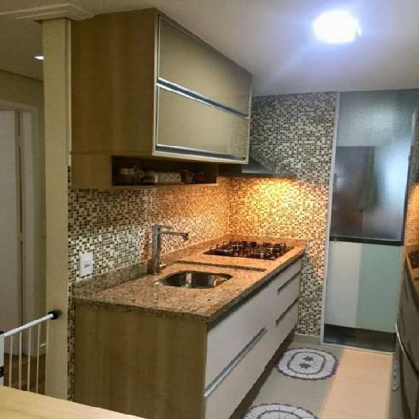 Apartamento com 2 Quartos à Venda, 49 m² por R$ 310.000