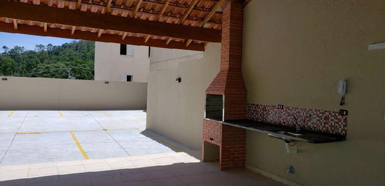 Apartamento com 2 Quartos à Venda, 50 m² por R$ 175.000