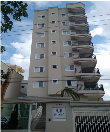 Apartamento com 2 Quartos à Venda, 50 m² por R$ 335.500