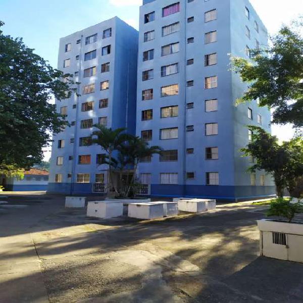 Apartamento com 2 Quartos à Venda, 52 m² por R$ 214.900
